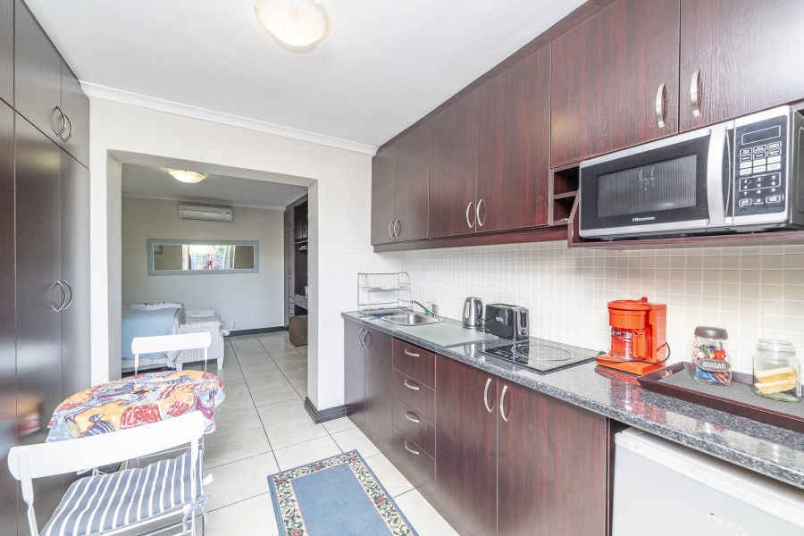 7 Bedroom Property for Sale in Eversdal Western Cape